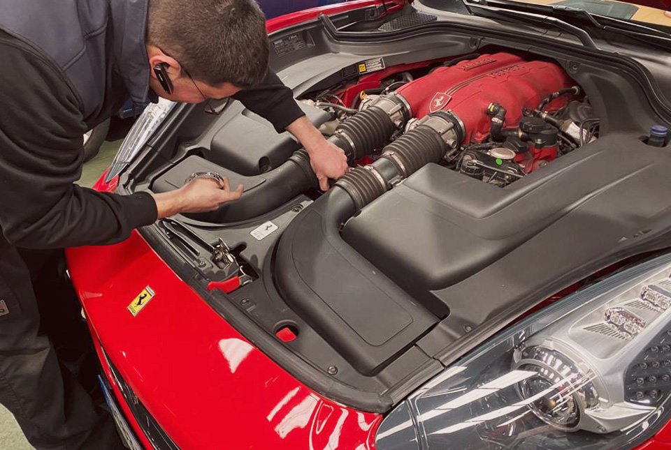 reprogramar consumo coche talleres araujo